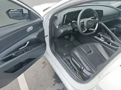 2022 Hyundai Elantra 1.5L CVT GLX Elite, белый — фото 21