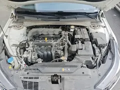 2022 Hyundai Elantra 1.5L CVT GLX Elite, белый — фото 25