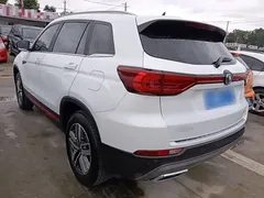 2023 Changan CS75 1.5T DCT Luxury, белый — фото 5