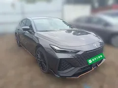 2022 Changan UNI-V 2.0T — фото 3