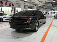 2024 Hongqi E-QM5 450km Mobility, чёрный — фото 4