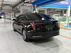 2024 Hongqi E-QM5 450km Mobility, чёрный — фото 6