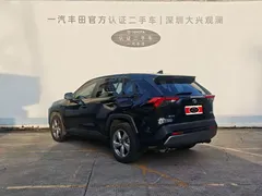 2022 Toyota RAV4 2.0L CVT 2WD Fashion, чёрный — фото 6
