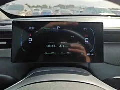 2025 BYD Qin PLUS DM-i PHEV Smart Driving 128km Advance, белый — фото 12