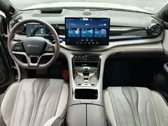 2023 BYD Frigate 07 DM-i PHEV 205KM Flagship — фото 10