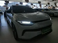 2024 Leapmotor C11 EREV 300 Premium — фото 4