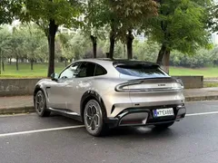 2025 Xiaomi YU7 RWD Long Range — фото 9