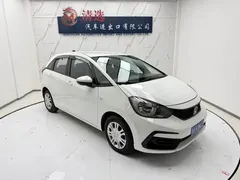 2021 Honda Fit 1.5L CVT, белый — фото 3
