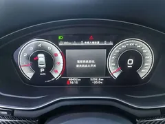 2022 Audi A4L 40 TFSI Luxury Sport, белый — фото 8
