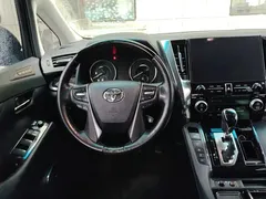 2020 Toyota Vellfire Hybrid 2.5L HV Luxury, белый — фото 15