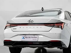 2022 Hyundai Elantra 1.5L CVT GLX Elite, белый — фото 7