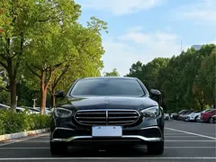 2022 Mercedes-Benz E-Class E 300 L Luxury, чёрный — фото 2