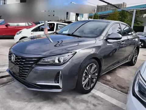 2022 Changan Raeton PLUS Blue Whale 1.5T DCT Premium