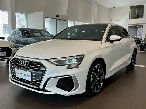 2022 Audi A3 Sportback 35 TFSI Fashion Sport