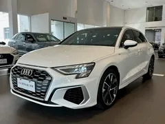 2022 Audi A3 Sportback 35 TFSI Fashion Sport, белый — фото 1