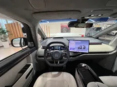 2025 Zeekr Mix Smart Driving — фото 10