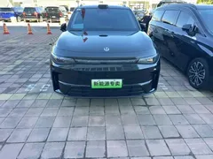 2026 Leapmotor C16 EREV 200 Premium 6-seat, чёрный — фото 2