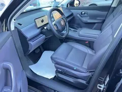 2026 Leapmotor C16 EREV 200 Premium 6-seat, чёрный — фото 6