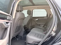 2021 Volkswagen Touareg 3.0TSI Black Sport Package, чёрный — фото 10