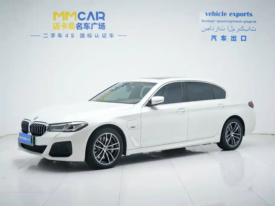 2022 BMW 5 Series 535Le PHEV M Sport Package