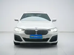 2022 BMW 5 Series 535Le PHEV M Sport Package, белый — фото 10