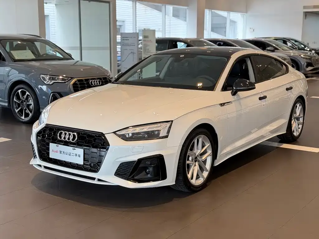 2023 Audi A5 Sportback 40 TFSI Fashion Dynamic