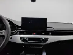 2020 Audi A4L 40 TFSI Luxury Dynamic — фото 12