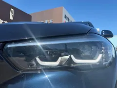 2021 BMW X5 M Sport Package, чёрный — фото 10
