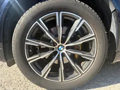 2021 BMW X5 M Sport Package, чёрный — фото 11