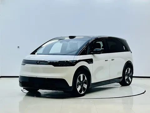 2025 Zeekr Mix Smart Driving