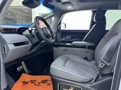 2025 Zeekr Mix Smart Driving, белый — фото 9