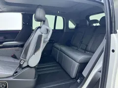 2025 Zeekr Mix Smart Driving, белый — фото 19