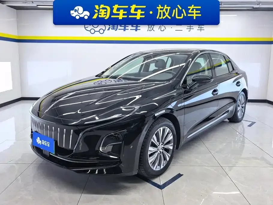 2024 Hongqi E-QM5 560km PLUS