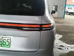 2024 Leapmotor C16 EV 520 Premium — фото 8
