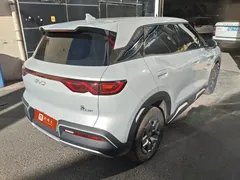 2025 BYD Yuan UP Smart Driving 401km Vitality, белый — фото 4