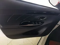 2020 Toyota Yaris L Zhixuan X 1.5L CVT Leading, белый — фото 7