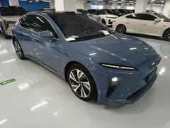 2022 Nio ET5 75kWh, синий — фото 3