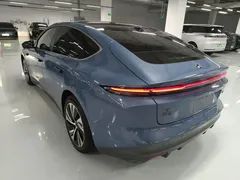 2022 Nio ET5 75kWh, синий — фото 6