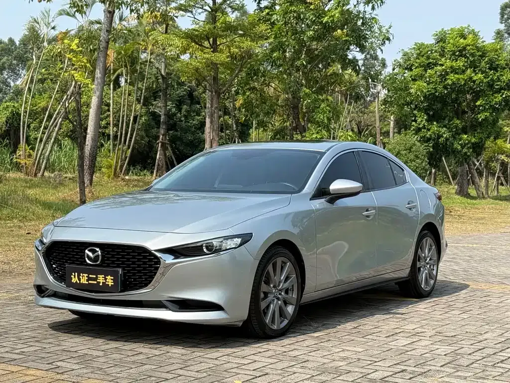 2021 Mazda 3 2.0L AT
