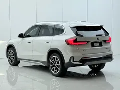 2023 BMW X1 X Design Package, белый — фото 13