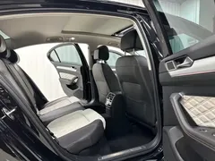 2023 Volkswagen Magotan 330TSI DCT Luxury, чёрный — фото 17