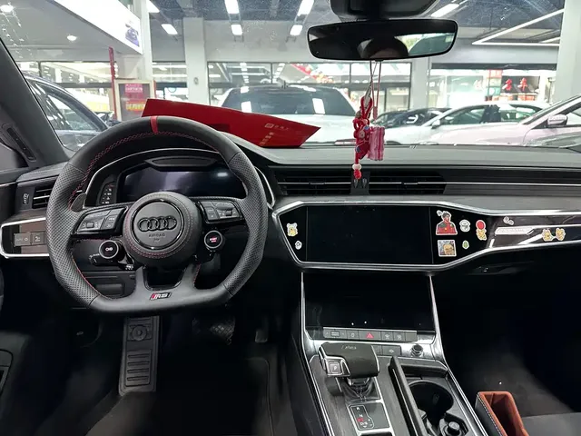 2022 Audi A7L 55 TFSI quattro S-line
