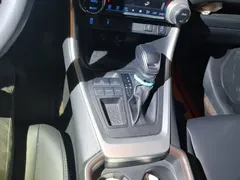2022 Toyota RAV4 2.0L CVT 2WD Fashion Plus, белый — фото 16