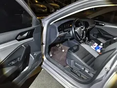 2021 Volkswagen Sagitar 280TSI DSG 30th Anniversary — фото 12
