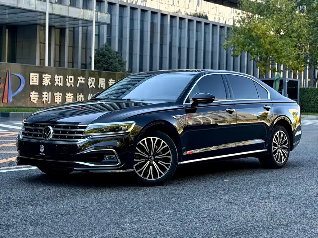 2021 Volkswagen Phideon 380TSI Luxury