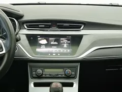 2021 Geely Emgrand UP 1.5L MT Luxury, белый — фото 12
