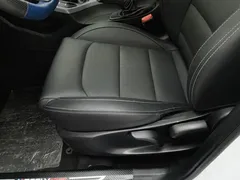2021 Geely Emgrand UP 1.5L MT Luxury, белый — фото 20