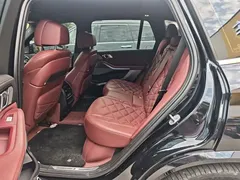 2022 BMW X5 40Li Premium M Sport Package, чёрный — фото 7