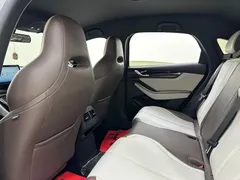 2024 BYD Qin PLUS Honor DM-i PHEV 55km Leading, белый — фото 17