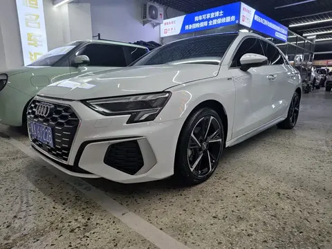 2021 Audi A3 L Limousine 35 TFSI Fashion Sport